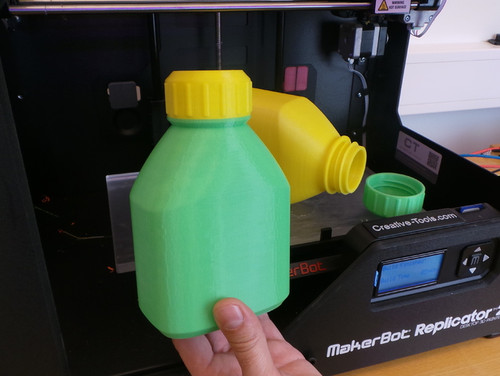 3D printable bottle and screw cap
