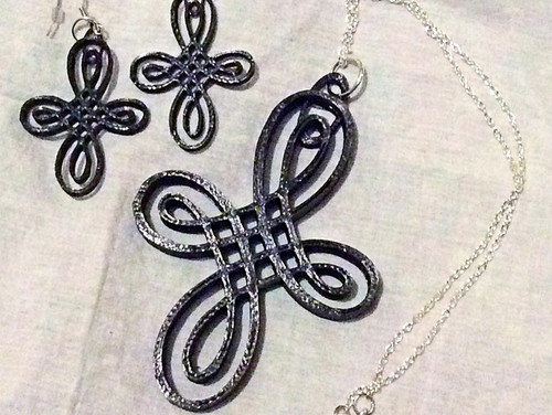 Celtic knot cross earrings & pendant